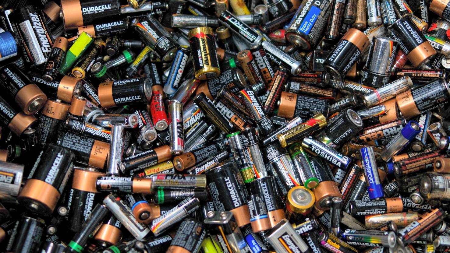 seksfilm Zouden de batterijen het nog doen? seksfilm Zouden de batterijen het nog doen?