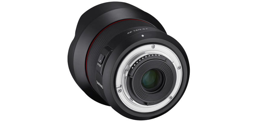 samyang af 14mm f/2.8 F award