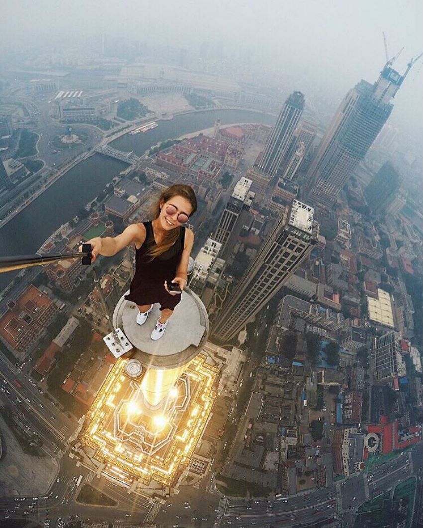 Vrouw maakt gevaarlijkste selfies ter wereld