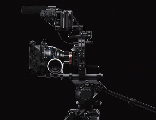 Sony A7S rigged