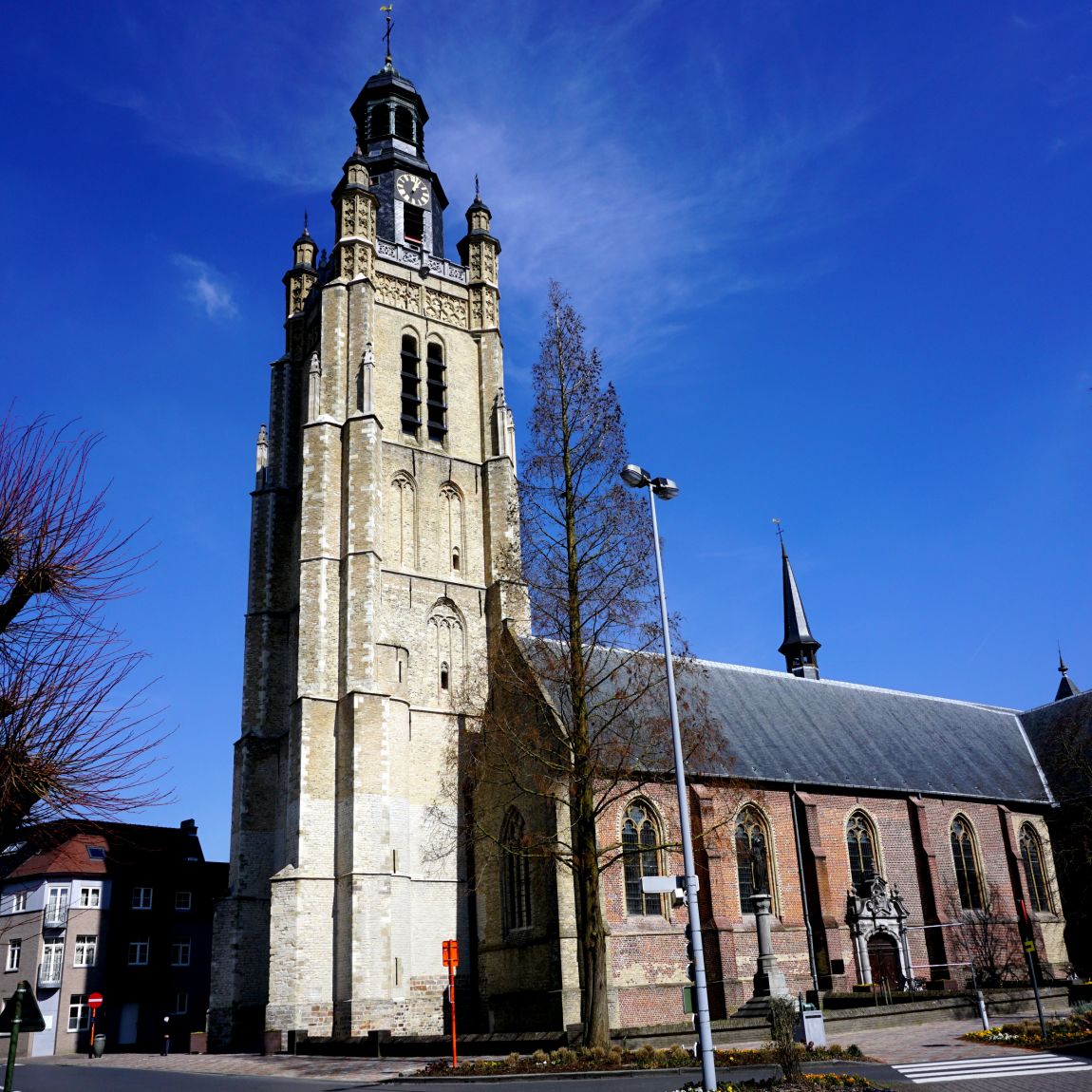 Roeselare; Van stadhuis tot kasteel van Rumbeke - Mamaliefde.nl