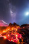 In één foto: Lava, de melkweg, de maan én een meteoor