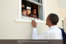 Tweet van Obama met foto van Pete Souza breekt alle records