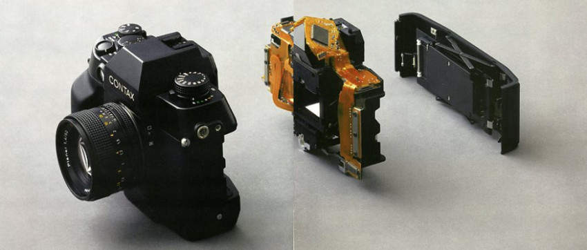 Retrofocus: Contax AX met bijzonder autofocussysteem