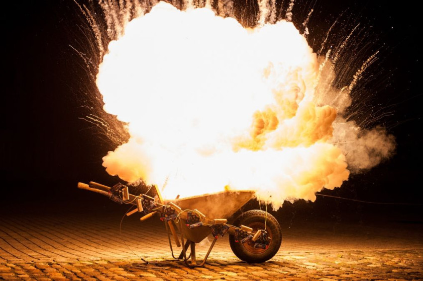 Lithium-ion batterij explodeert tijdens opladen