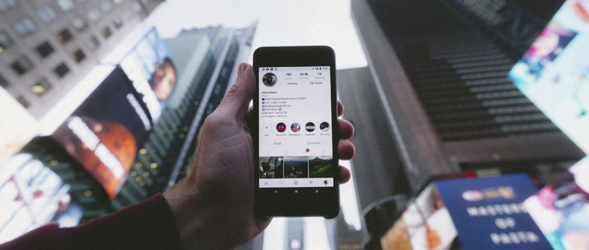 Documentaire laat zien hoe mensen volgers kopen op Instagram